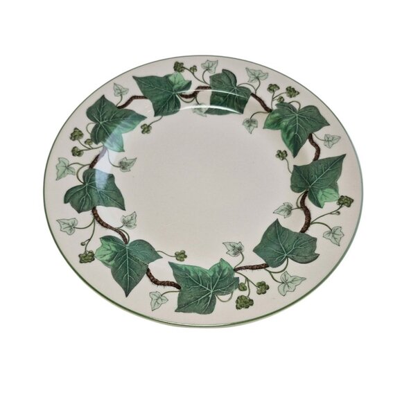 Wedgwood Napoleon Ivy Dinner Plate 10.5 in Queens Ware England Green Vine - Picture 10 of 10